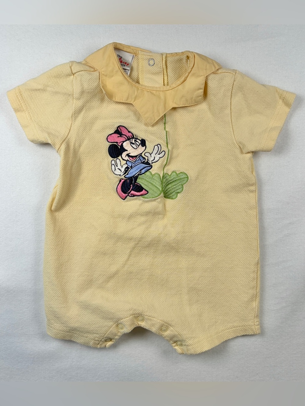 VTG The Disney Store Romper Minnie Mouse Embroidered Yellow Flower‎ 6 months